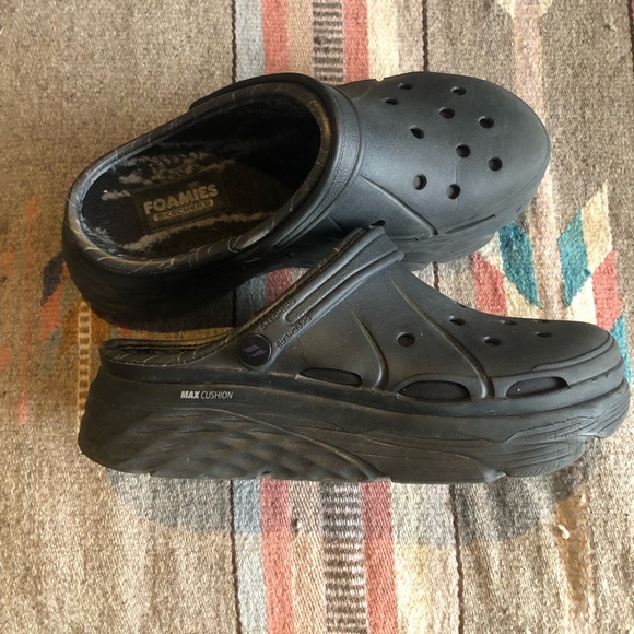 Foamies Skechers Black Size 10 Slip Ons - Picture 6 of 10